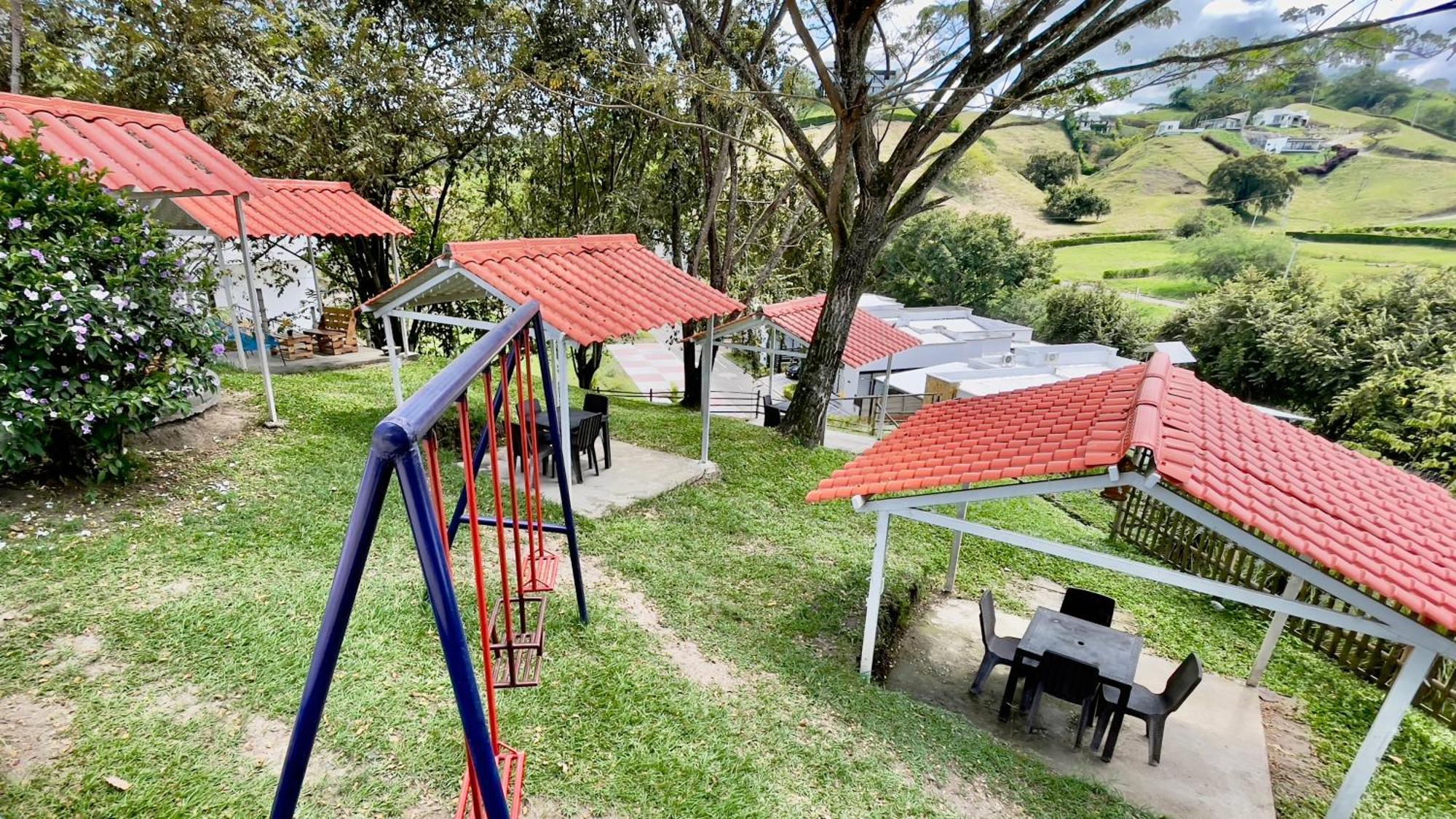 Loto Del Viento Hotel Cartago Exterior foto