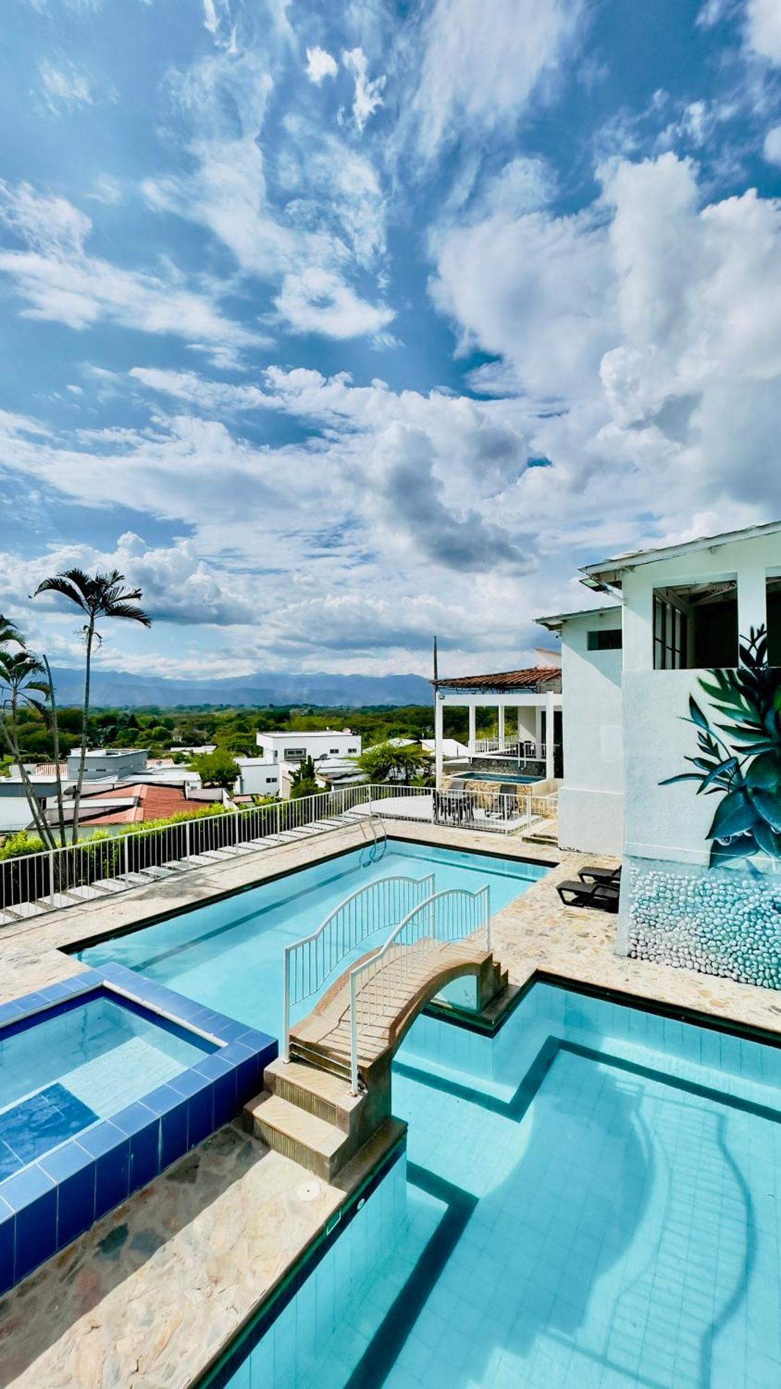 Loto Del Viento Hotel Cartago Exterior foto