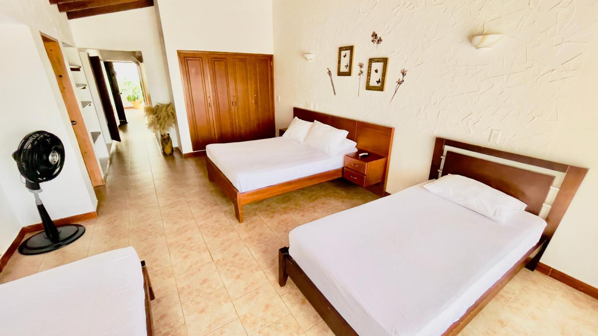 Loto Del Viento Hotel Cartago Exterior foto