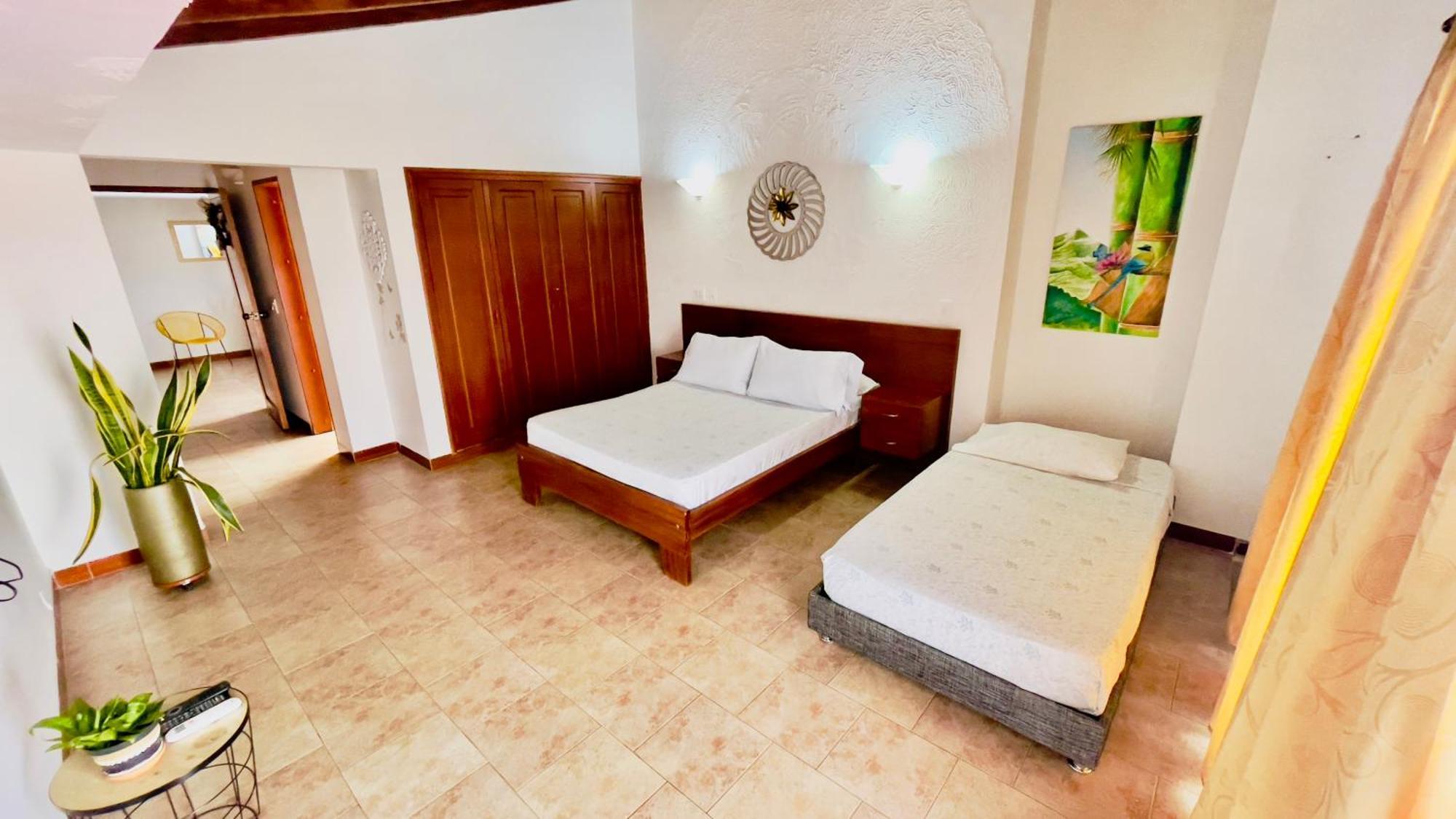 Loto Del Viento Hotel Cartago Exterior foto